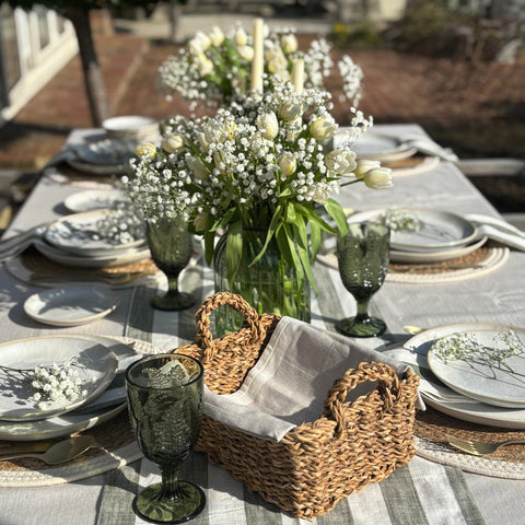 Tablecloths & runners